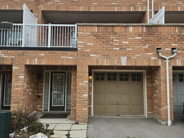 71 Maidstone Way, Whitby, ON L1R 0L8