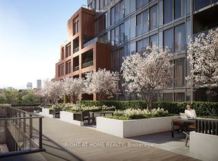 28 Eastern Ave #804, Toronto, ON M5A 0Y2