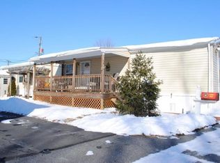 4 Spring St, Salunga, PA 17538