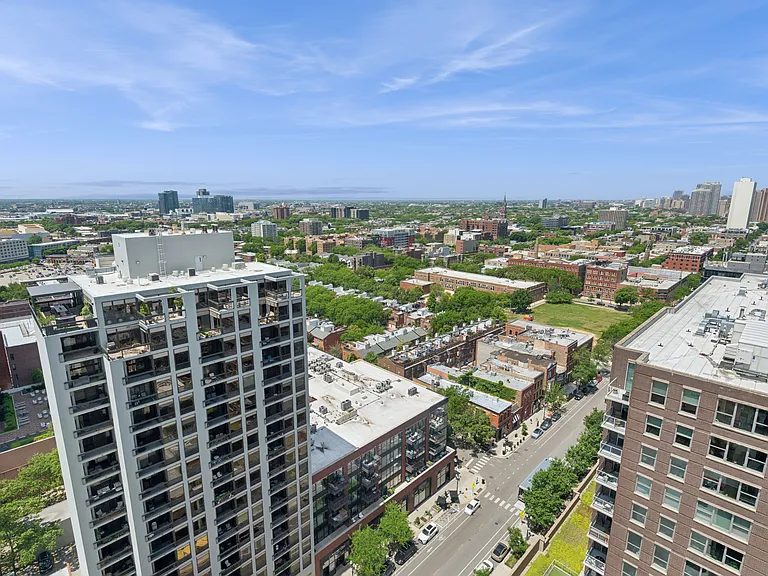 1212 N Lasalle St #2410 — Photo 10