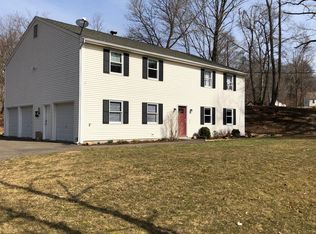135 Falls Rd #A, Moodus, CT 06469