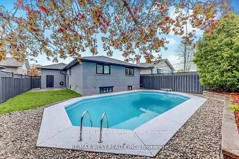 2B Horizon Cres — Photo 14