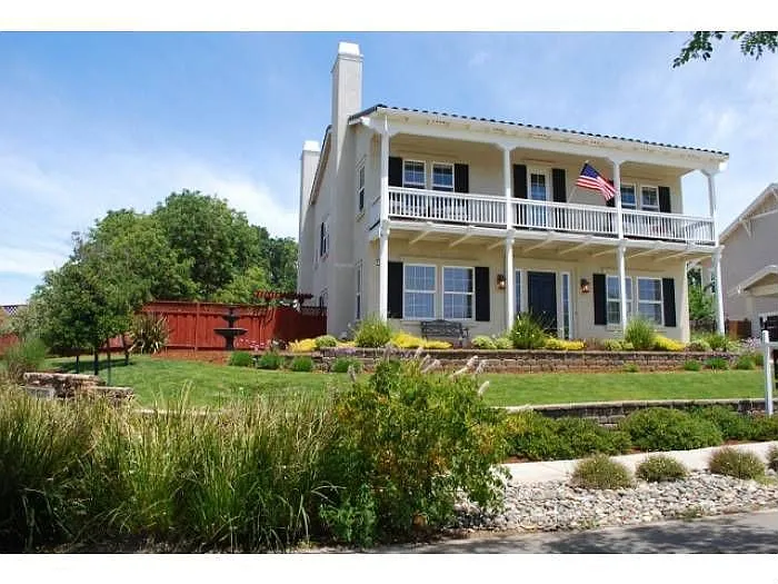 1024 Hansen Rd photo 1