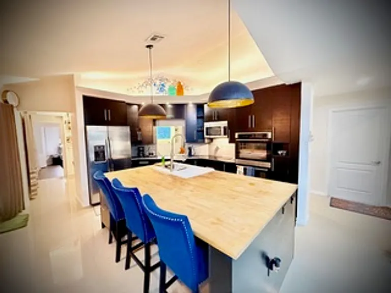 25482 Rampart Blvd — Photo 13