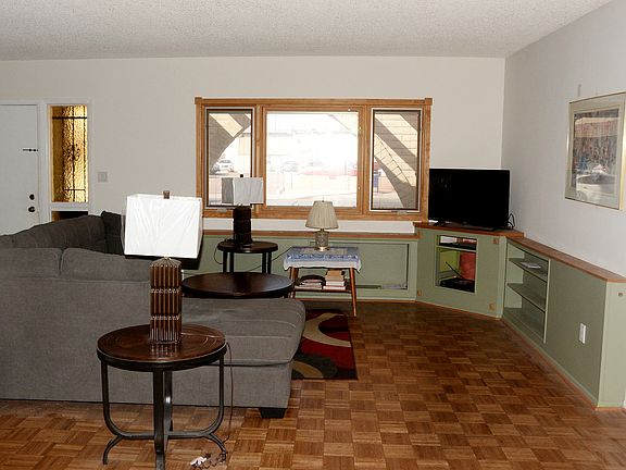 5th image of 1837 W Maryland Ave