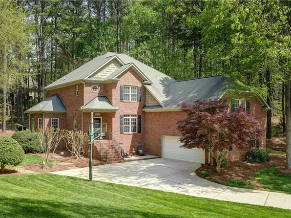 6008 Chukker Ct, Summerfield, NC 27358