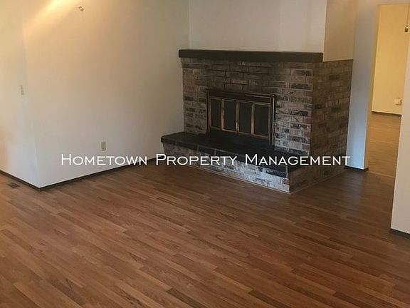 4th image of 6729 Alder Glen Dr SE