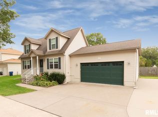 2342 Jersey Ridge Rd, Davenport, IA 52803