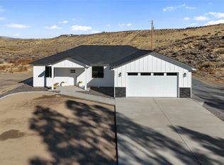 522 NE 4th Ave, Soap Lake, WA 98851