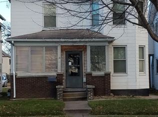 1318 14th St, Moline, IL 61265