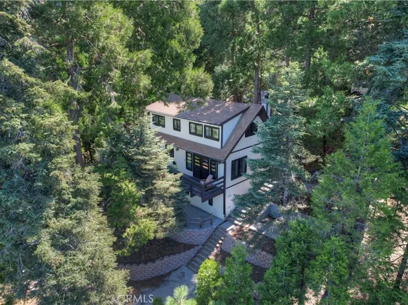 28545 Wabash Dr, Lake Arrowhead, CA 92352