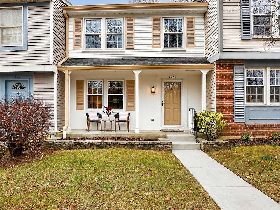 1st image of 1575 Bennington Woods Ct