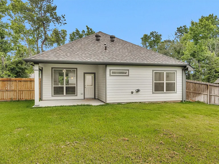 11158 Lake Dr — Photo 24