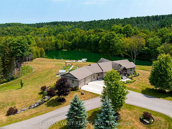 5th image of 20341 Saint Andrews Rd