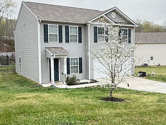 2nd image of 302 Homestead Ct
