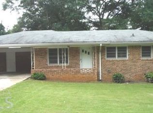2620 S Lakeview Dr SW, Conyers, GA 30094