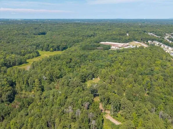 4583 Coursey Lake Rd, Douglasville, GA 30135