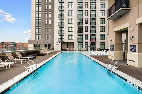 Aertson Midtown Photo 1