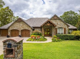 13185 Remington Rd, Bentonville, AR 72712
