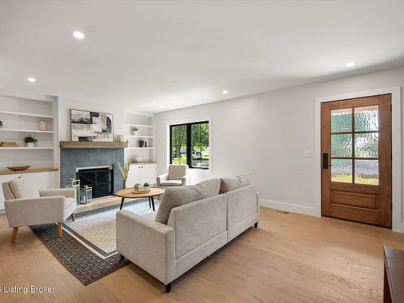 3rd image of 3809 Saint Germaine Ct