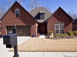 325 Strathaven Rd, Pelham, AL 35124