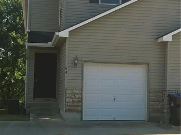 425 Hawthorne Blvd #4, Warrensburg, MO 64093