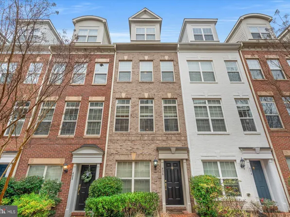 406 N Thomas St, Arlington, VA 22203