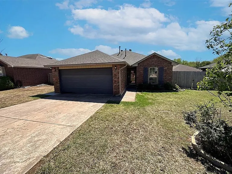 503 Woods Dr — Photo 10