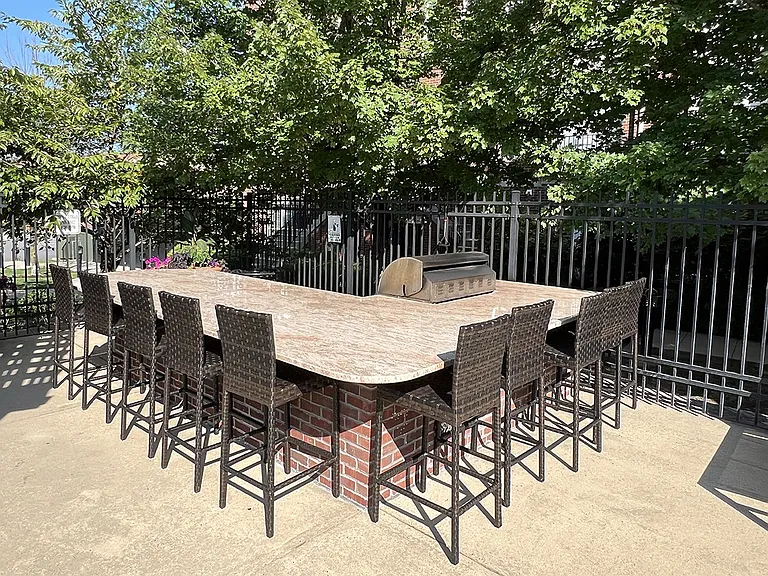 100 Park at Wyomissing Square — Photo 20