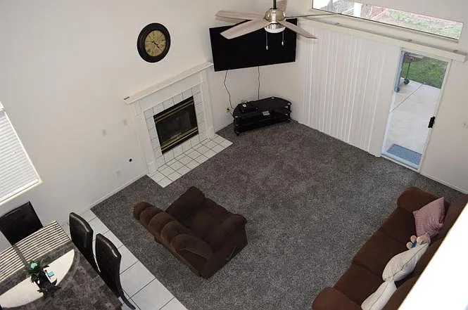 1408 E Salem Ave — Photo 27