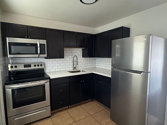 2nd image of 7238-7240 E Belleview St #7238-02
