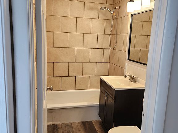 2nd image of 1101 Catina Dr