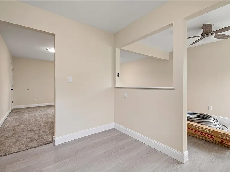 6 Hallock St #2 — Photo 7