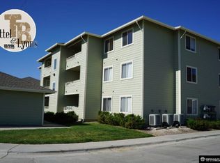 2631 E 15th St #301, Casper, WY 82609