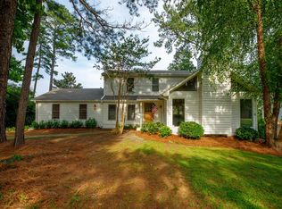 2325 Barr Rd, Vestavia Hills, AL 35216
