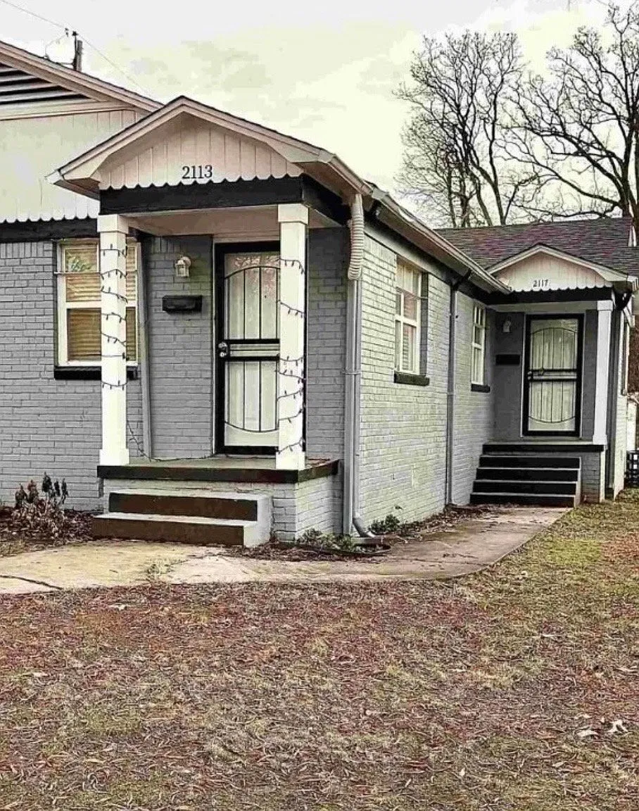 2113 Duplex — Photo 1