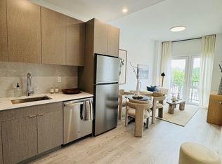 706 E 32nd St #6N, Brooklyn, NY 11210