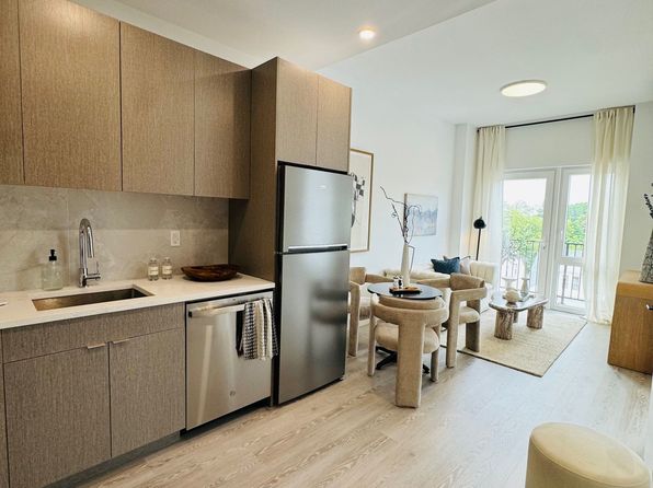 706 E  32nd St # 6N, Brooklyn, NY 11210 – 1-bedroom rental in Bronx