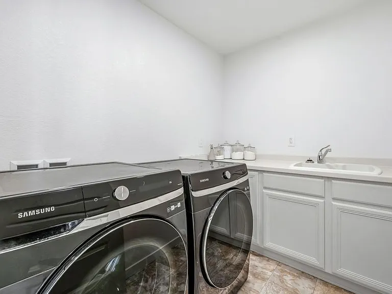 2031 Moon Rise Dr — Photo 19