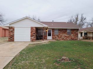 463 E Wabash Ave, Enid, OK 73701