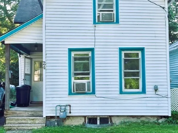 24 Delaware Sq N, Norwich, NY 13815