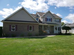 6897 Trowbridge Cir, Saginaw, MI 48603