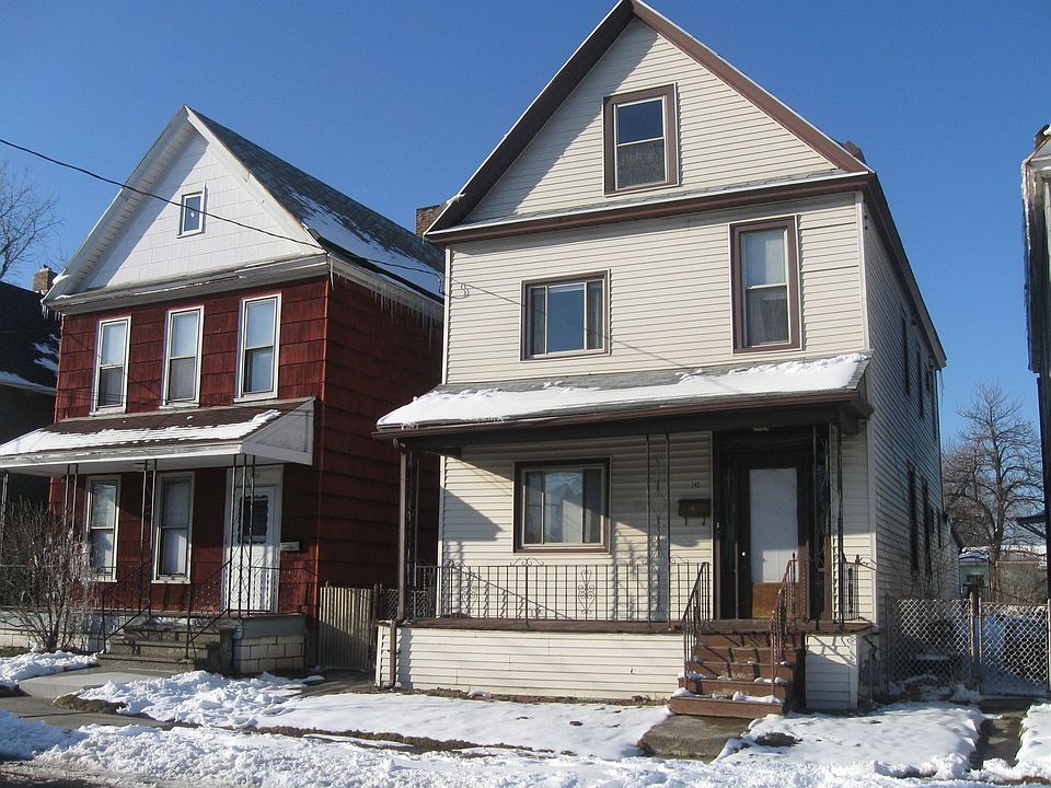 2nd image of 142 Reiman St