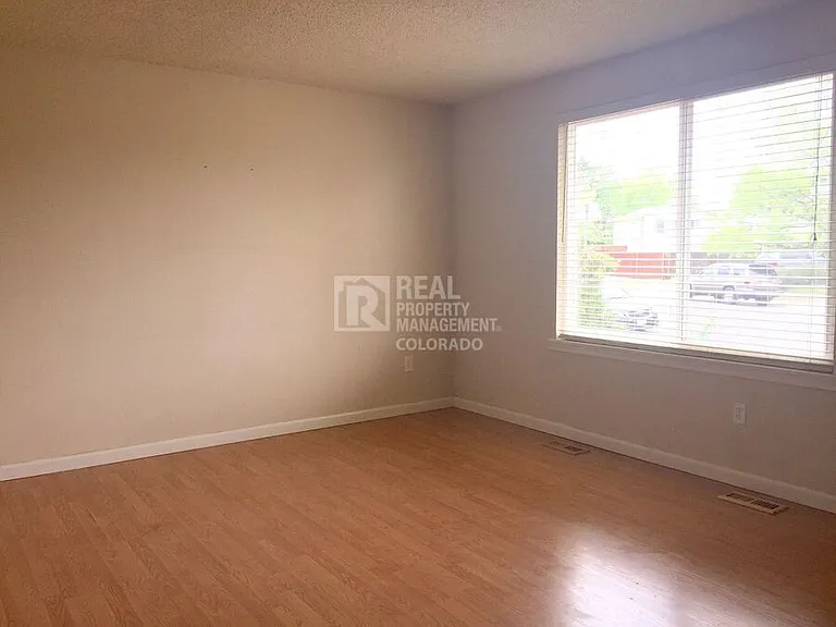 2892 S Idalia St — Photo 4
