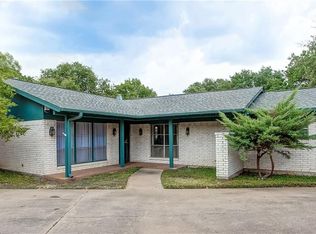 733 Putter Dr, Fort Worth, TX 76112