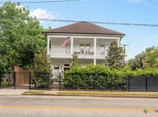 408 E Goodwin Ave, Victoria, TX 77901