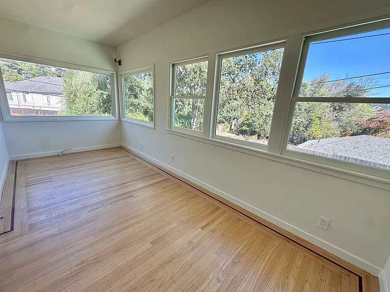 9 Bungalow Ave — Photo 23