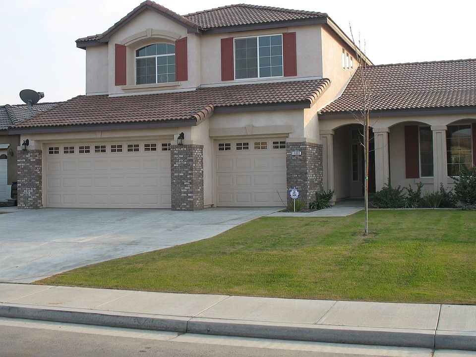 Front Exterior View