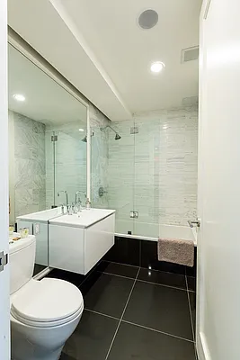 Rented by City View Living | media 52