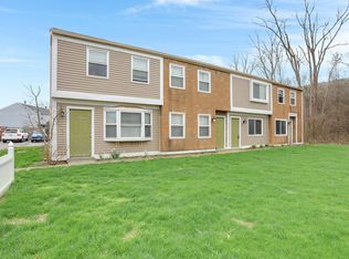 1574 Worthington Row Dr #1580, Columbus, OH 43235